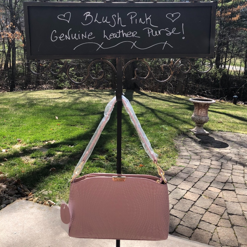 🎀 Blush Pink Boutique Genuine Leather Purse 🎀